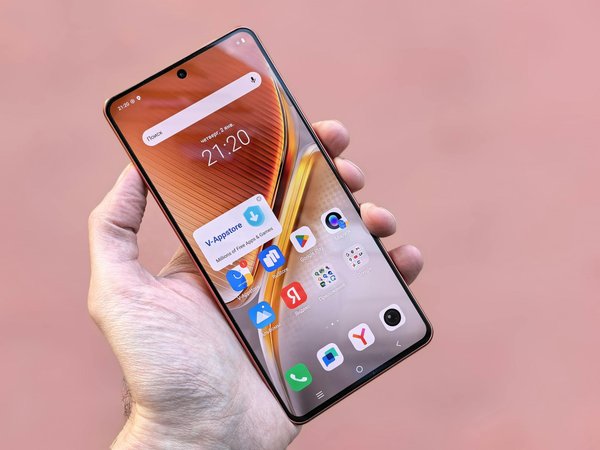 What are the challenges faced by the UK's high-tech manufacturing industry?