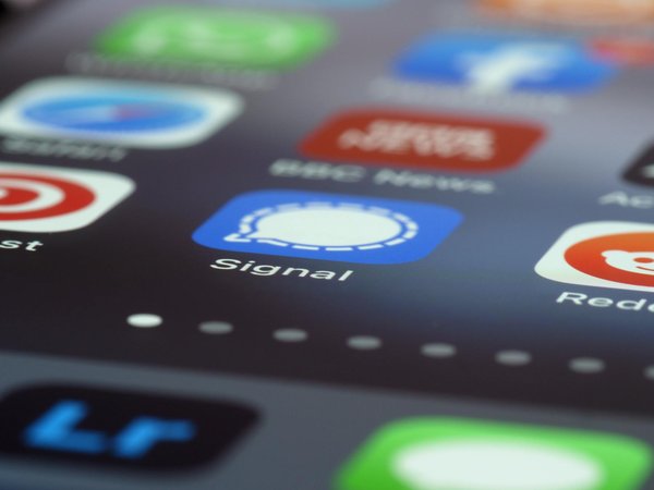 How Can Emerging Technologies Transform UK's Computing Hardware Industry?